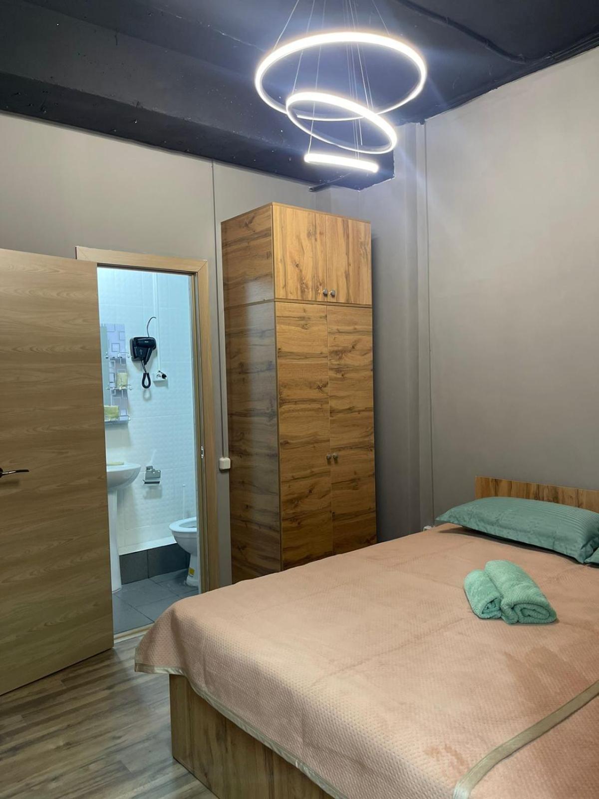 Hostel Kochevnik Capsule Hotel Almaty Exterior photo