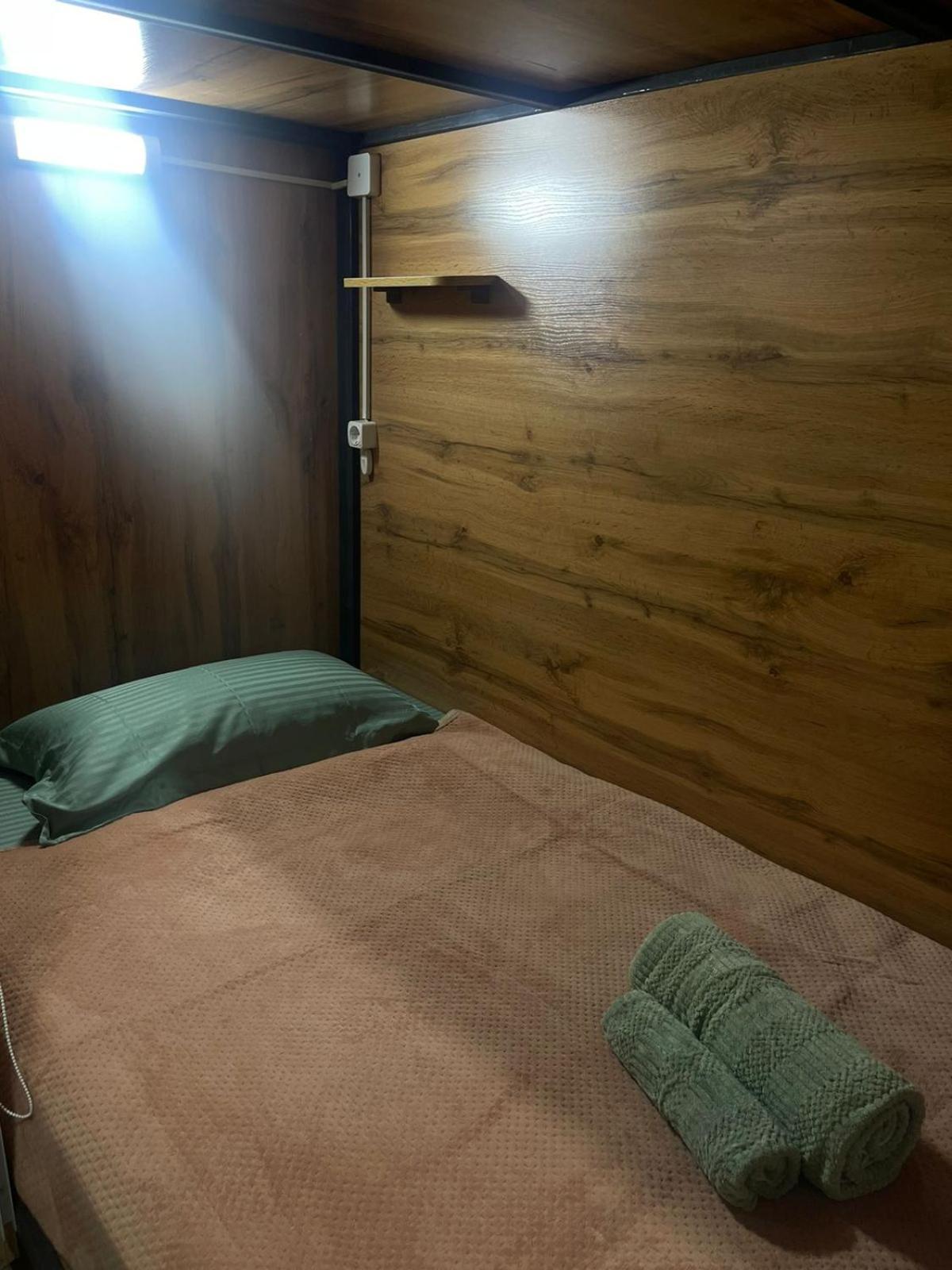 Hostel Kochevnik Capsule Hotel Almaty Exterior photo